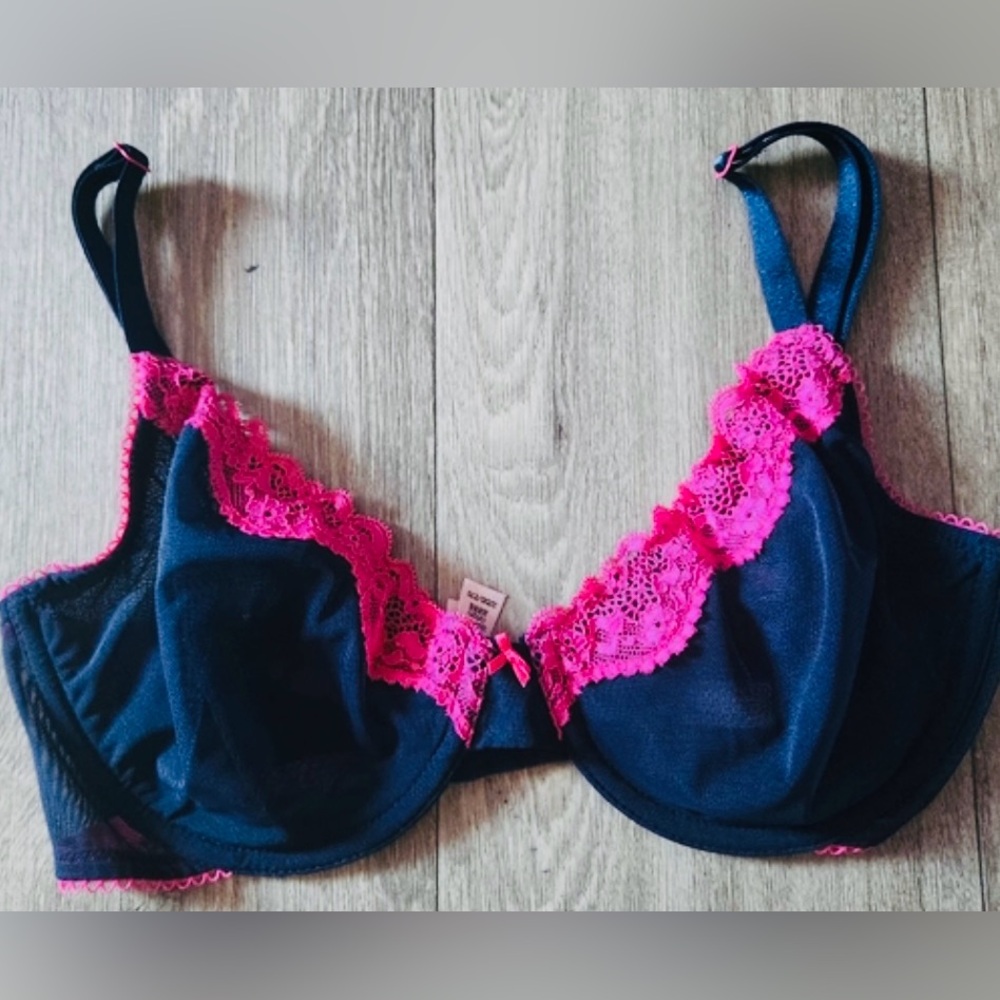 WOW* NWOT Victoria's Secret Tease Bra SALE